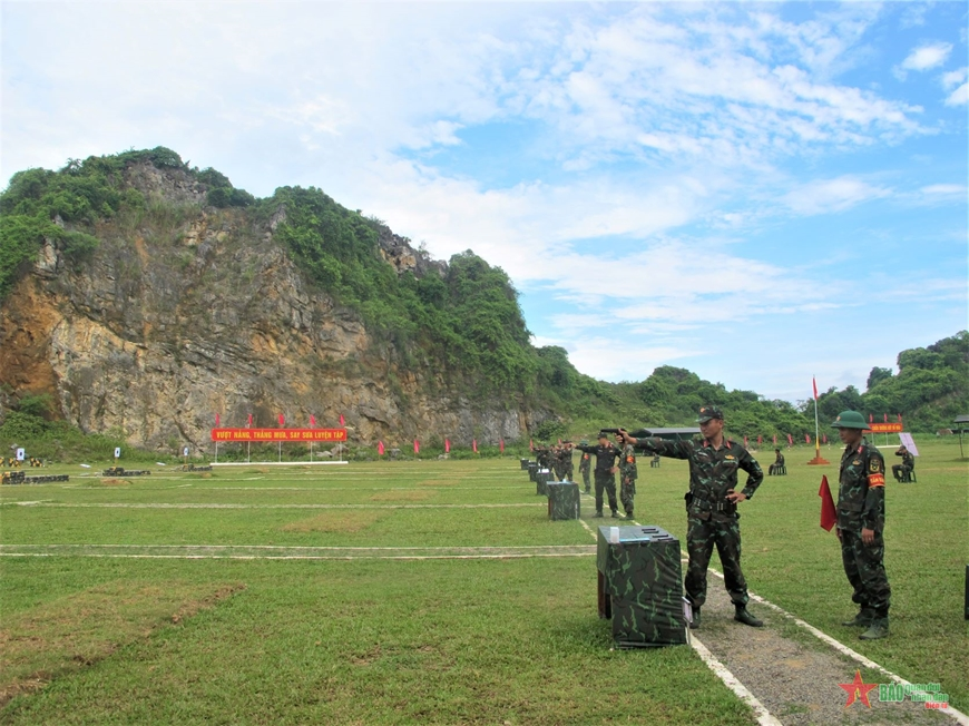 Quân khu 4: Khai mạc Hội thao bắn súng quân dụng